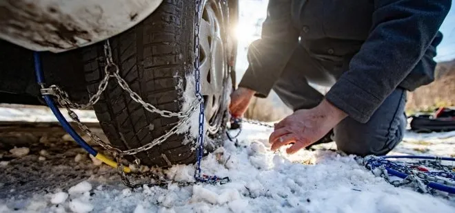 Kışın zincir takma derdine son! Hyundai aracın içerisinden çıkmadan takıp sökebileceğiniz zincir için kolları sıvadı