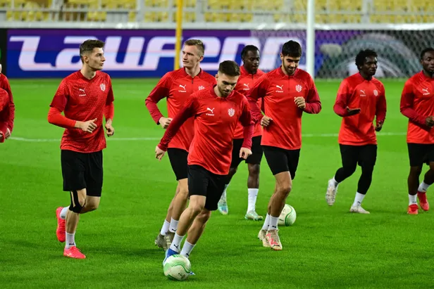 Fenerbahçe-Spartak Trnava maçı ne zaman, saat kaçta, hangi kanalda? UEFA Avrupa Konferans Ligi FB nasıl tur atlar?