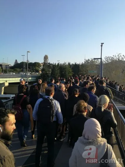 Metrobüs çilesi devam ediyor! Altunizade...