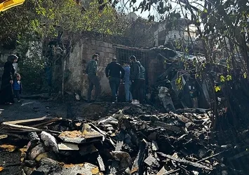 Eyüpsultan'da gecekondu alevlere teslim oldu