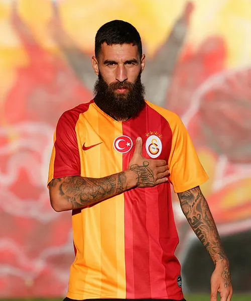 Son dakika: Galatasaray yeni transferleri Şener Özbayraklı ve Jimmy Durmaz'ı duyurdu - 2