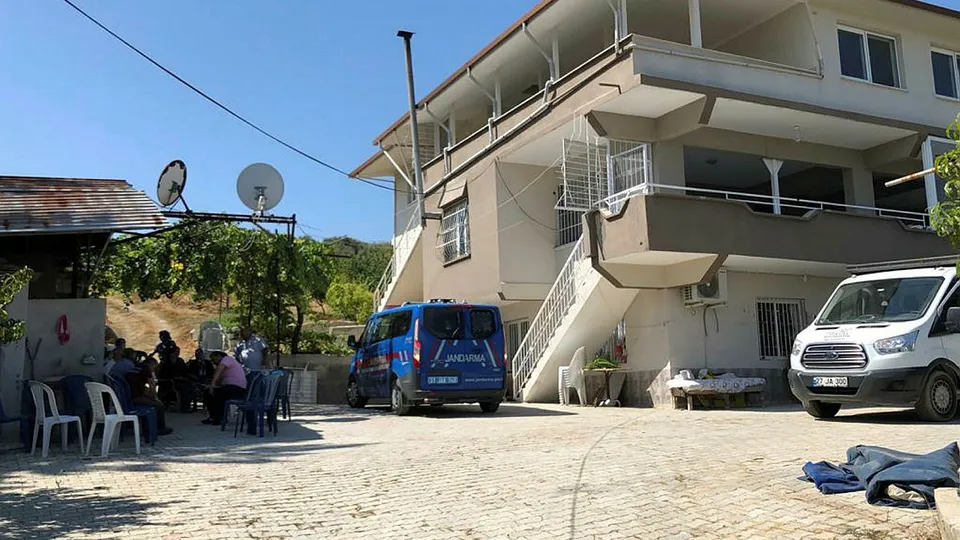 Hatay'da iki aile arasında silahlı kavga: 3 ölü, 3 yaralı