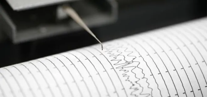 Son dakika: Endonezya’da 6,2 büyüklüğünde deprem meydana geldi! Tsunami tehdidi var mı?