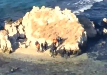 Ege'de göçmen kurtarma operasyonu