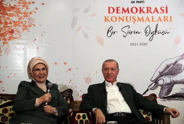 Emine Erdoğan'dan samimi açıklamalar: Başkan Siirt yemeklerini çok beğendi - 2
