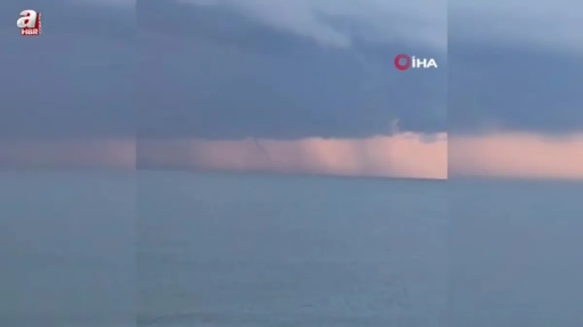 Alanya’da hortum paniği kamerada