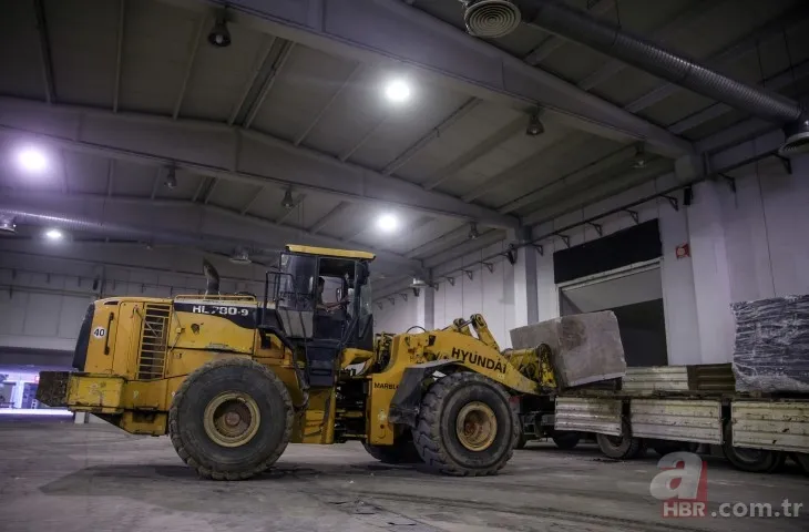 Bursa'da fuarda sergilenecek mermerler yaklaşık bin 300 TIR'la taşındı 13