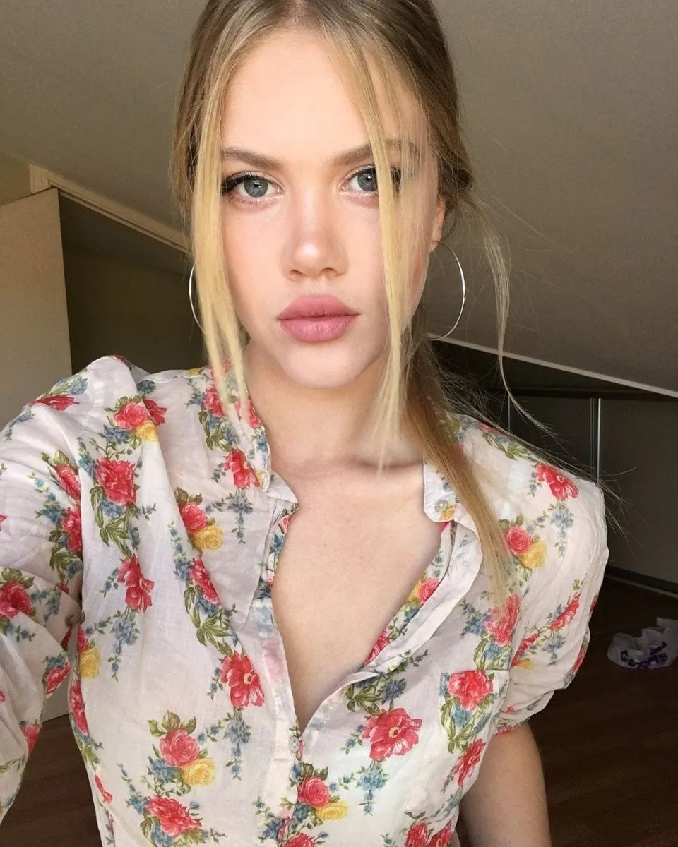 derya ulug makyajsiz fotografiyla sosyal medyayi salladi bu ne hal
