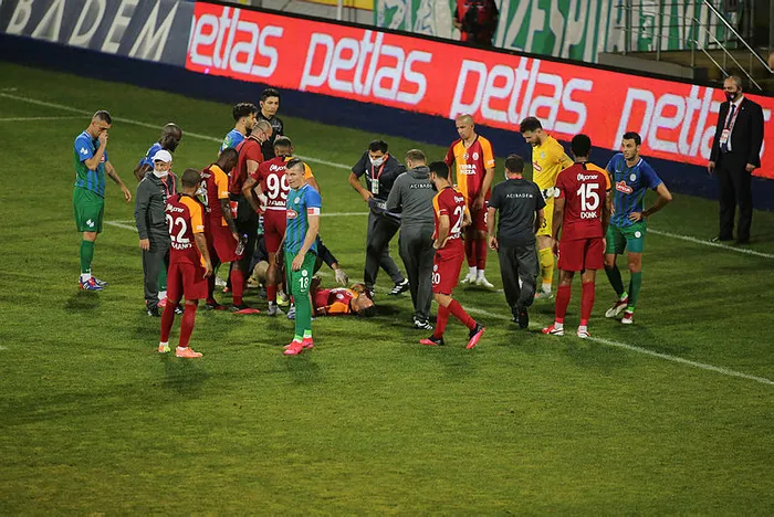 Andone'den flaş sakatlık açıklaması - 2
