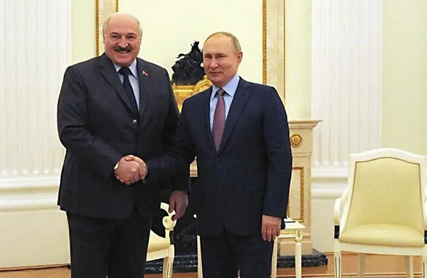 Son dakika: Rusya Devlet Başkanı Putin ile Belarus Devlet Başkanı Aleksandr Lukaşenko görüştü - 1