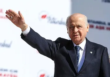 Bahçeli''den 19 Mayıs mesajı! O fotoğraflar paylaşıldı