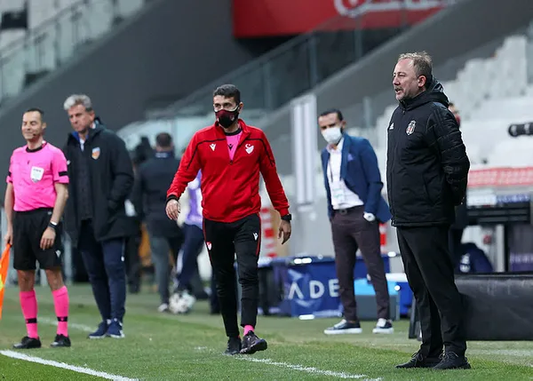 sergen-yalcindan-kayserispor-maci-sonrasi-hakem-isyani-1619297464148.jpg Sergen Yalçın'dan Kayserispor maçı sonrası hakem isyanı! - 1