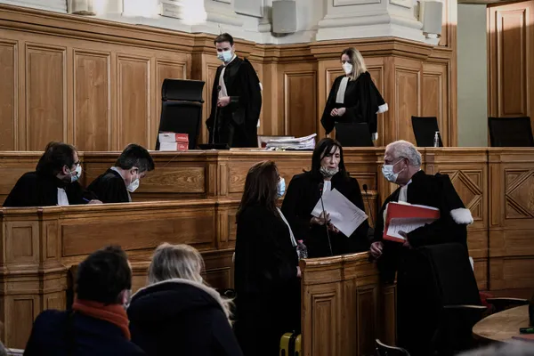 1607162114824.jpg 300'den fazla çocuğa cinsel istismarda bulundu! Sapık cerrah Joel Le Scouarnec ifadesiyle kan dondurdu - 2
