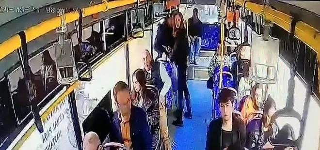 Adana’da otobüste taciz iddiası sonrası ortalık karıştı! Yolcular dövüp, polise teslim etti