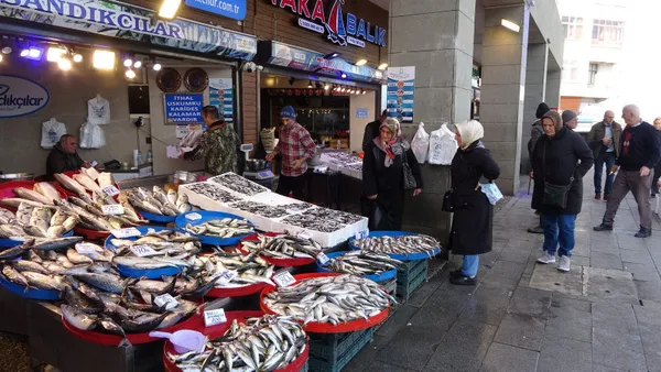 Karadeniz’de palamuttan sonra hamsi bereketi - 3