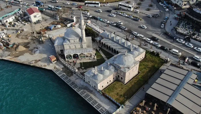 Mimar Sinan'ın 440 yıllık eserine İBB'den tepki çeken çalışma! Şemsi Paşa Camii duvarında çatlaklar oluştu - 3