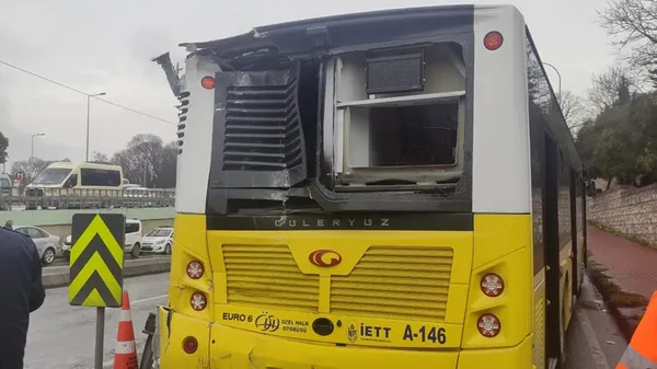 Son dakika | Fatih’te İETT otobüsleri çarpıştı! Yaralılar var