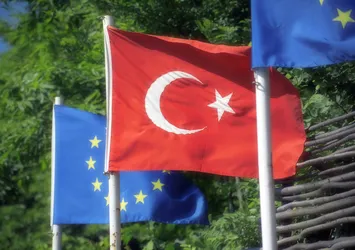 Türkiye'den AB Komisyonu'nun raporuna tepki