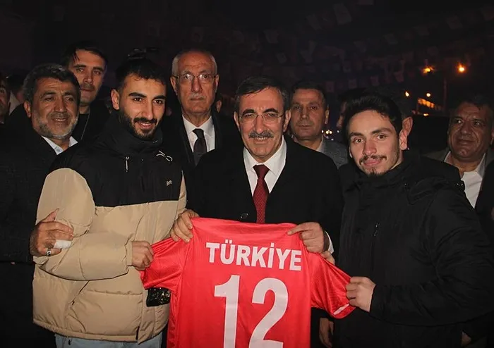 Cevdet Yılmaz’dan net enflasyon mesajı: Programımızı kararlı şekilde hayata geçiriyoruz