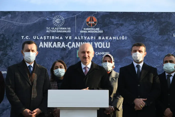 Ulaştırma ve Altyapı Bakanı Karaismailoğlu açıkladı: Ankara-Akyurt yolu 2021 yılında tamamlanacak