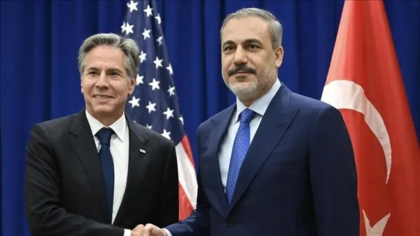 son-dakika-disisleri-bakani-fidan-abdli-mevkidasi-ile-gorustu-1715782729393.jpeg Son dakika | Dışişleri Bakanı Fidan'dan diplomasi trafiği! Önce ABD sonra Hamas... - 1