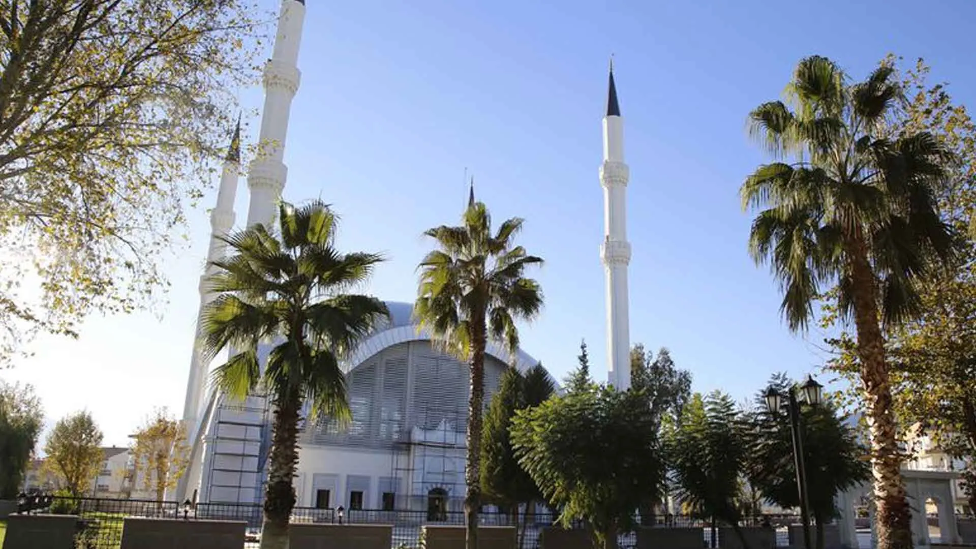 Antalya Cuma namazı vakti! Antalya'da Cuma namazı saat kaçta?