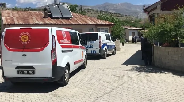 1621542649199.jpg Evin çatısından kendini boşluğa bıraktı! Nedeni ise dehşete düşürdü - 1