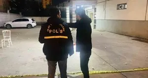 Düğün salonu önünde kavga! Yaralılar var