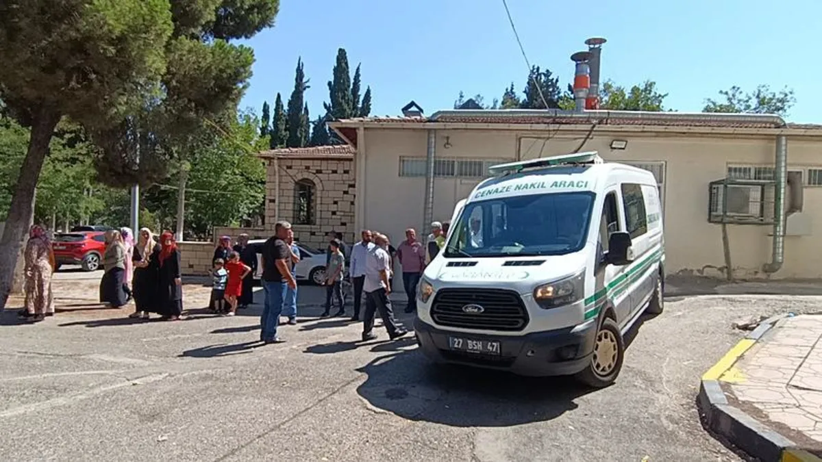 Düğüne giderken otomobil çarptı! 1 ölü