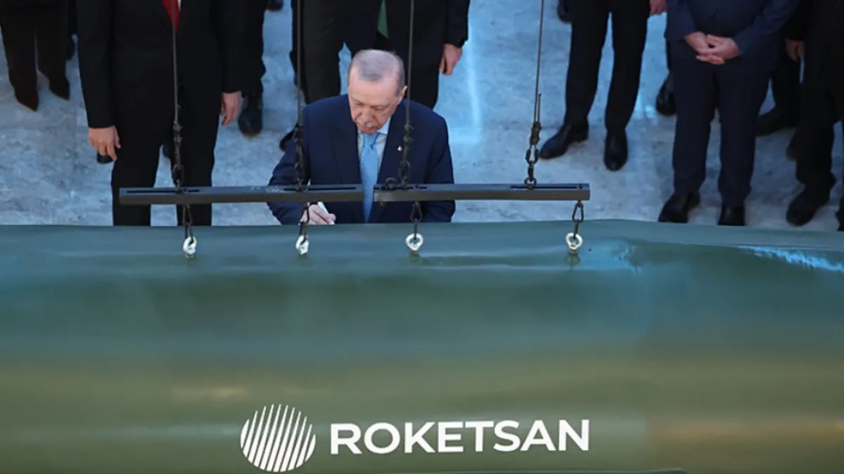 Başkan Erdoğan "Tayfun"a imzayı attı