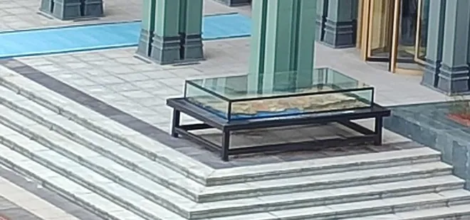 Başkan Erdoğan'a özel hediye! 81 ilden toplandı vinçle Külliye'ye getirildi