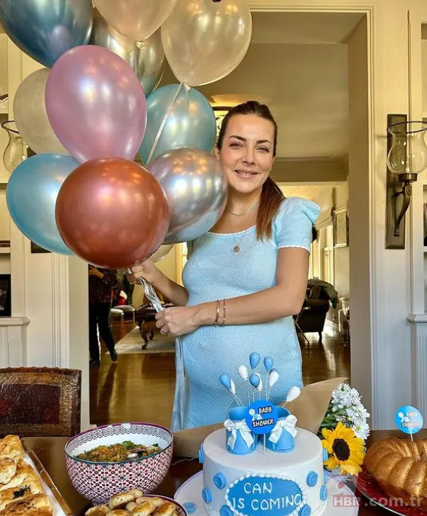 Burcu Kara ikinci kez anne oldu! Müjdeyi oğlunun fotoğrafıyla duyurdu 3