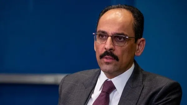 PKK'lıların Paris'teki gösterileri! İbrahim Kalın ve Ömer Çelik'ten peş peşe açıklamalar | Saldırının nedeni belli oldu - 5