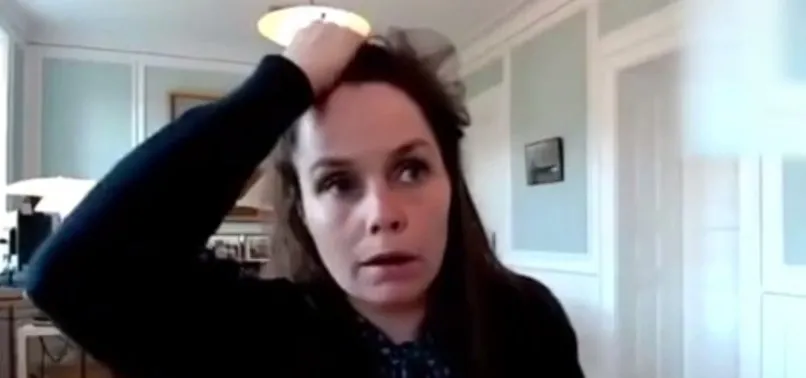 İzlanda Başbakanı Katrin Jakobsdottir canlı yayında depreme yakalandı
