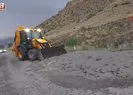 Erzurum’da sel yolu kapattı