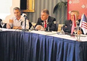 Nedim Şener’den ABD'deki panelde imalı söz