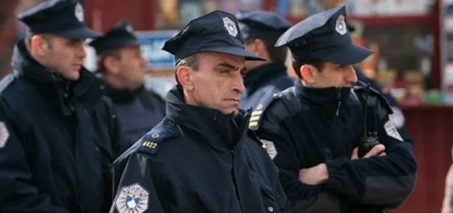 Kosova’da kahkaha attı polis ceza kesti