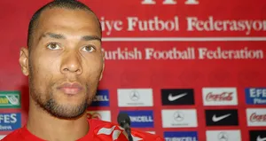 Beşiktaş’ın eski golcüsü Carew’in başı belada!