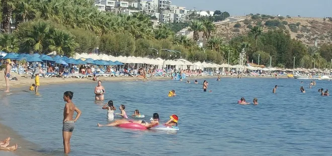 Muğla plajlarında sıcak hava yoğunluğu