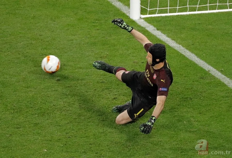 UEFA Avrupa Ligi finalinde Chelsea ezeli rakibi Arsenal'i geçip kupanın sahibi oldu! 21