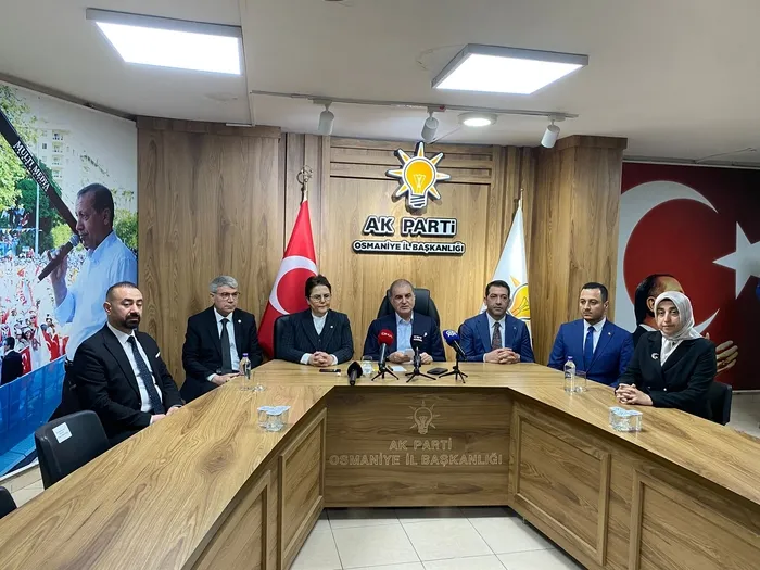 ak-parti-sozcusu-omer-celikten-deprem-bolgesi-aciklamasi-yaralari-sarmaya-devam-ediyoruz-1769980853854.jpg AK Parti Sözcüsü Ömer Çelik'ten deprem bölgesi açıklaması: Yaraları sarmaya devam ediyoruz - 3