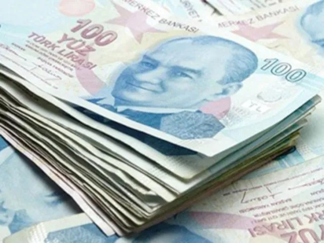 Emekliye 2 bin 600 TL! Tüm emekliler yararlanacak...