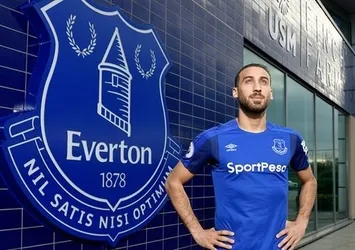 Cenk Tosun'un transfer rakamları netleşti