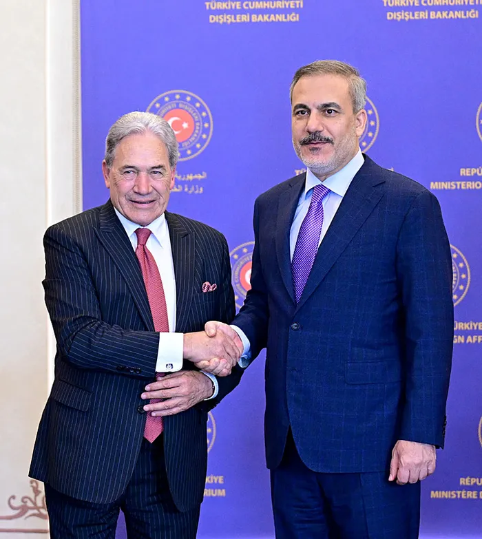 son-dakika-disisleri-bakani-fidandan-onemli-aciklamalar-irak-ile-terorle-mucadele-isbirligini-guclendirecegiz-1714136944157.jpg Son dakika | Dışişleri Bakanı Fidan'dan önemli açıklamalar: Irak ile terörle mücadele işbirliğini güçlendireceğiz - 2