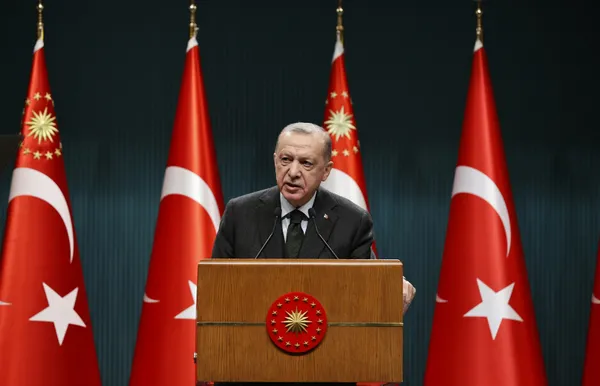 son-dakika-baskan-erdogan-ukraynaya-gidiyor-iste-iki-liderin-gundemi-1643874769629.jpg Son dakika: Başkan Erdoğan Ukrayna'ya gidiyor! İşte iki liderin gündemi - 2
