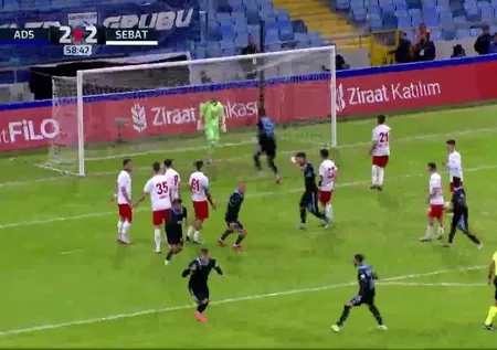 Adana Demirspor 2 - 2 Sebat Gençlik Spor