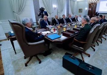 Geri döndüler, generalliğe terfi ettiler