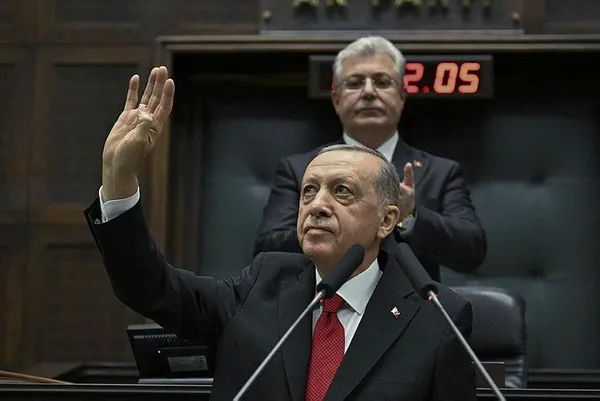 Başkan Erdoğan’dan yerel seçimin işaret fişeği: Yeniden İstanbul