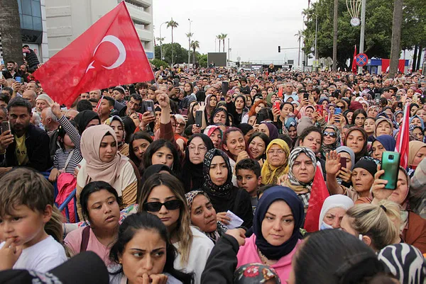 Başkan Erdoğan İskenderun’da Deprem Konutları ve Yeni Devlet Hastaneleri Temel Atma Töreni’ne katıldı