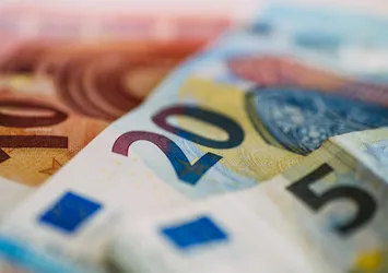 Trump'ın tarifesi Avrupa'da yatırımcı güvenini dibe vurdurdu